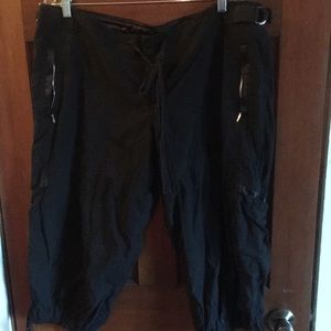 Torrid black capris